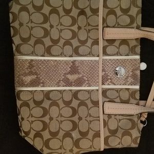 Coach purse